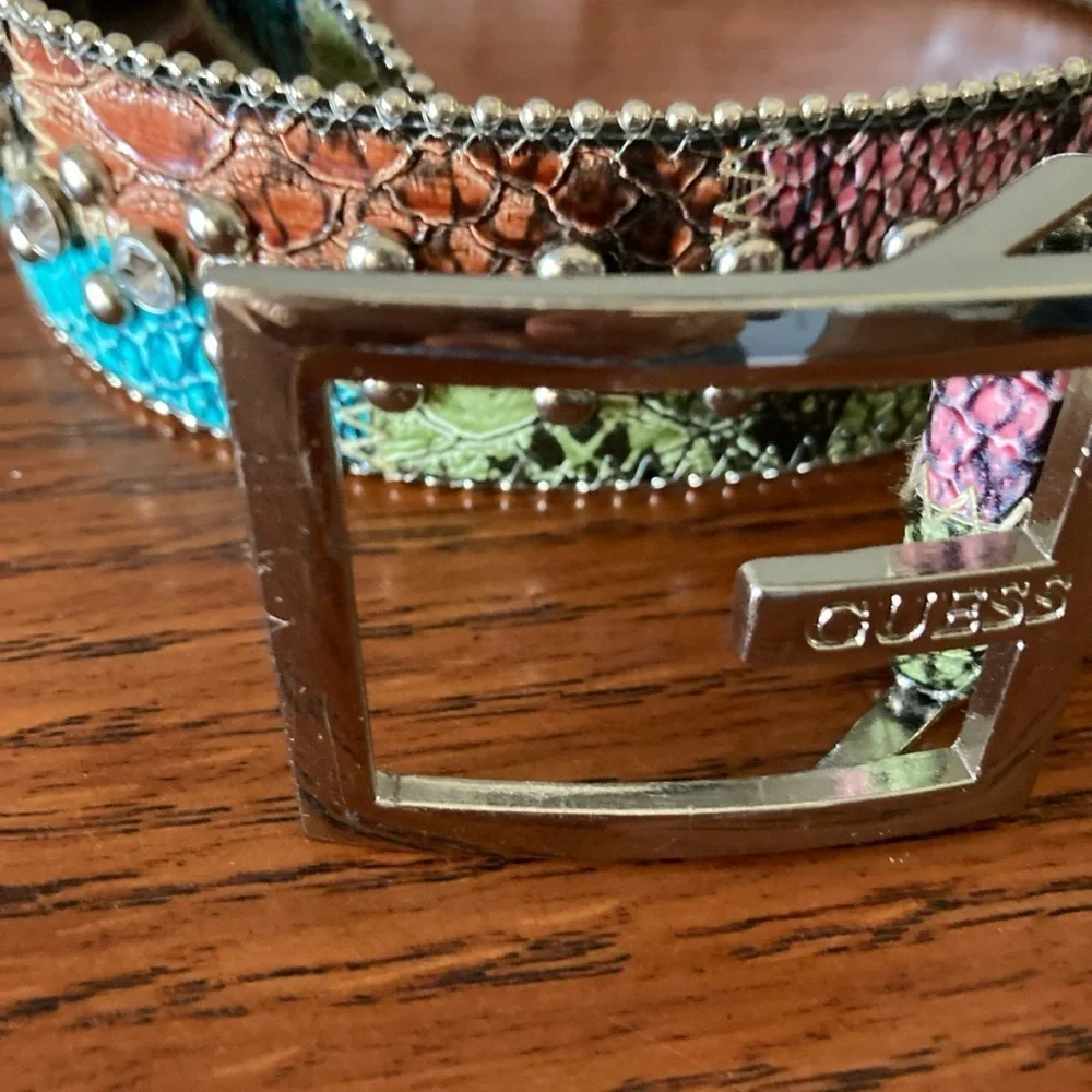 GUESS Belt Multicolor Faux Snakeskin Finish Rhinestones Vintage Y2K Size L